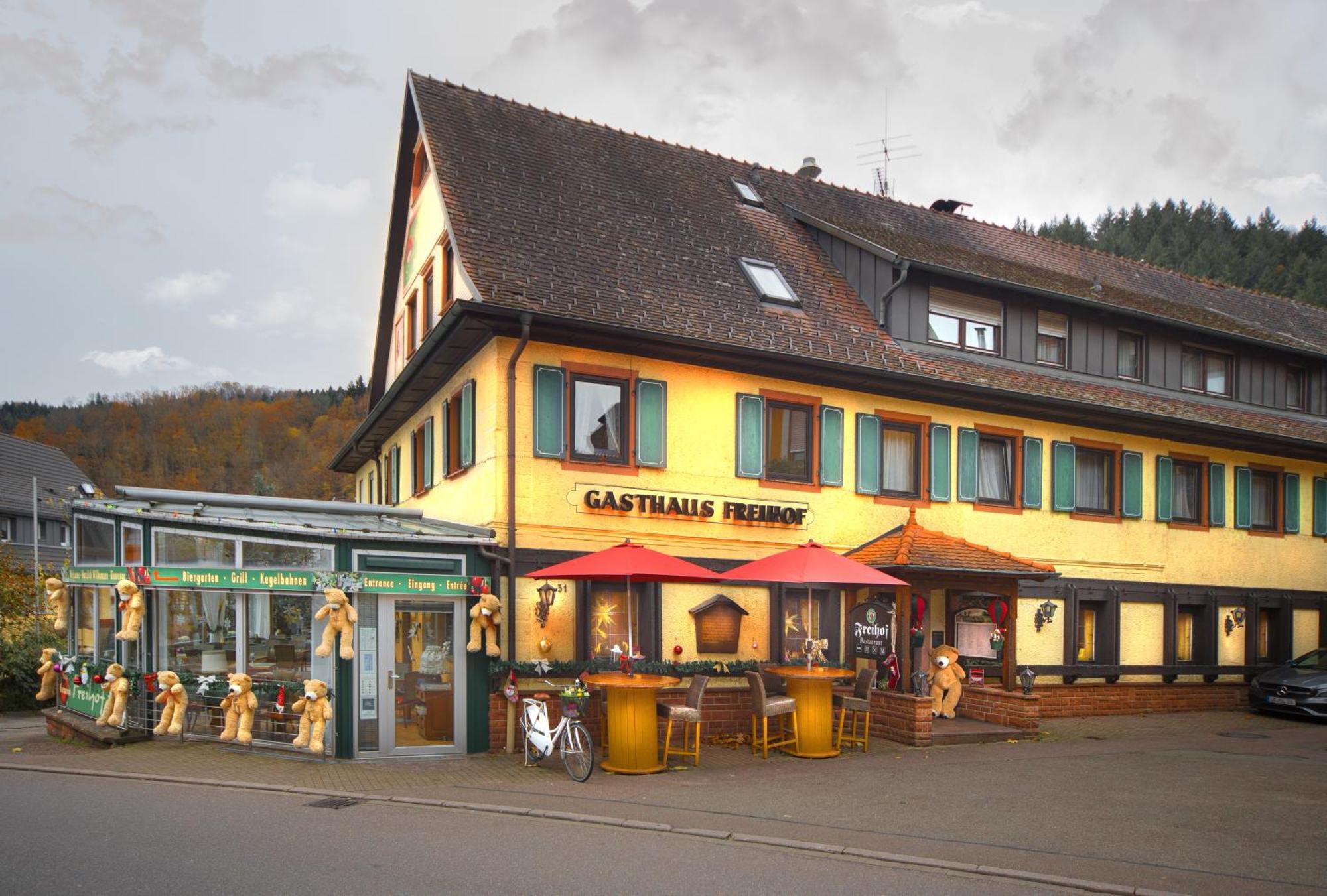 Hotel Restaurant Freihof Oberharmersbach Esterno foto